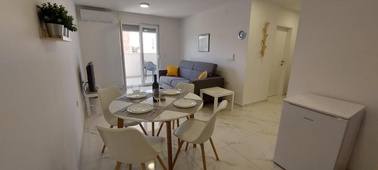 Apartment Bella نوفاليا المظهر الخارجي الصورة